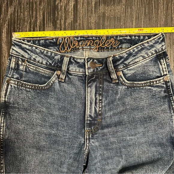 Wrangler Retro High Rise Flare Blue Jeans, Size 27 - Picture 5 of 12